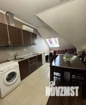 3-к квартира, посуточно, 72м2, 4/4 этаж