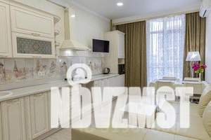 1-к квартира, посуточно, 45м2, 5/8 этаж