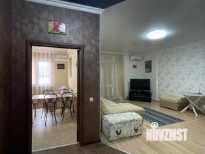 1-к квартира, посуточно, 65м2, 2/5 этаж