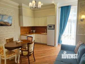 Студия квартира, посуточно, 33м2, 1/6 этаж