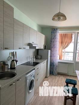 1-к квартира, посуточно, 50м2, 16/16 этаж