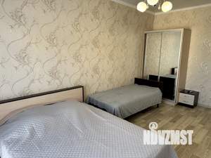 1-к квартира, посуточно, 45м2, 3/8 этаж