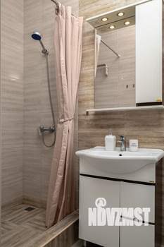 Студия квартира, посуточно, 32м2, 4/6 этаж