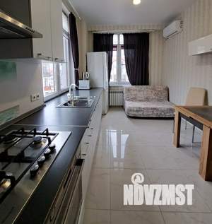1-к квартира, посуточно, 45м2, 4/6 этаж
