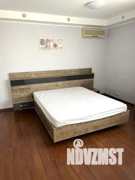 3-к квартира, посуточно, 107м2, 2/5 этаж