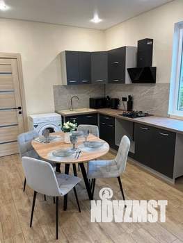 2-к квартира, посуточно, 45м2, 2/2 этаж
