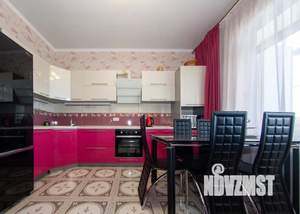 1-к квартира, посуточно, 60м2, 1/1 этаж