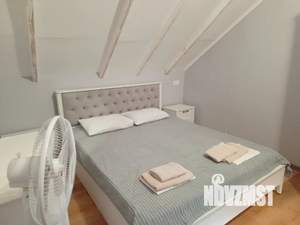 2-к квартира, посуточно, 40м2, 4/4 этаж