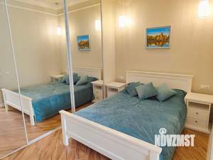 Студия квартира, посуточно, 33м2, 1/6 этаж