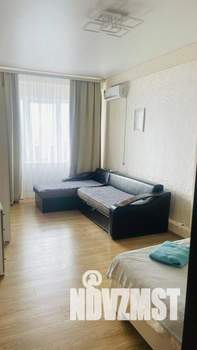 2-к квартира, посуточно, 76м2, 1/1 этаж