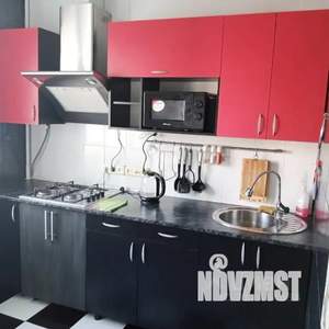 1-к квартира, посуточно, 36м2, 4/9 этаж