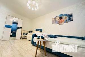 1-к квартира, посуточно, 37м2, 10/10 этаж