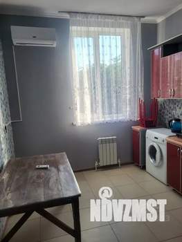 3-к квартира, посуточно, 60м2, 2/2 этаж