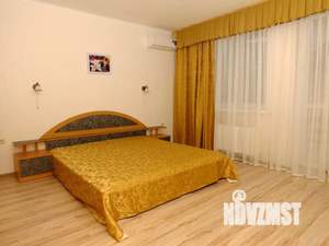 3-к квартира, посуточно, 80м2, 2/4 этаж