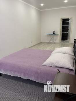 1-к квартира, посуточно, 54м2, 7/10 этаж