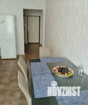 1-к квартира, посуточно, 49м2, 1/4 этаж