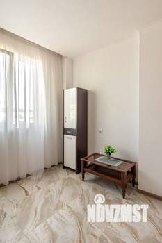 1-к квартира, посуточно, 60м2, 3/4 этаж