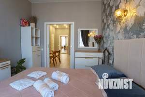 2-к квартира, посуточно, 55м2, 4/8 этаж