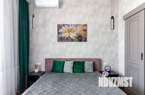 1-к квартира, посуточно, 50м2, 7/8 этаж