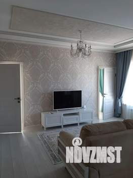 3-к квартира, посуточно, 57м2, 5/5 этаж