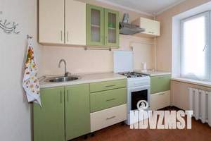 1-к квартира, посуточно, 35м2, 5/9 этаж