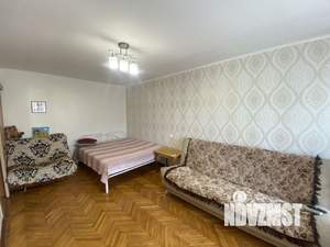 1-к квартира, посуточно, 35м2, 1/1 этаж