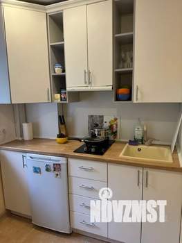 3-к квартира, посуточно, 54м2, 1/5 этаж