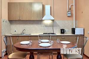 2-к квартира, посуточно, 75м2, 3/9 этаж