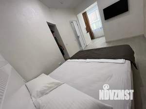 Студия квартира, посуточно, 40м2, 1/3 этаж