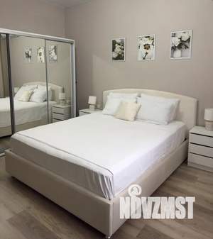 1-к квартира, посуточно, 60м2, 1/2 этаж