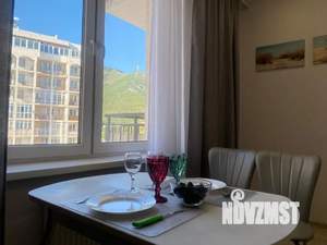 1-к квартира, посуточно, 40м2, 12/16 этаж