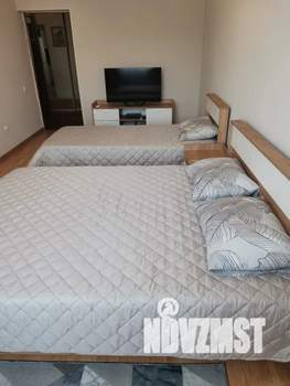 1-к квартира, посуточно, 40м2, 4/10 этаж