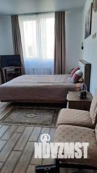 1-к квартира, посуточно, 45м2, 1/3 этаж
