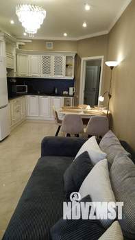 2-к квартира, посуточно, 56м2, 8/8 этаж