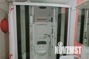 2-к квартира, посуточно, 65м2, 2/5 этаж