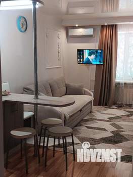 Студия квартира, посуточно, 20м2, 2/2 этаж