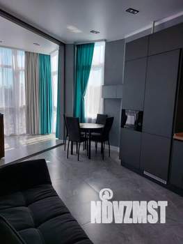 Студия квартира, посуточно, 45м2, 1/5 этаж