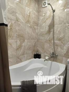 2-к квартира, посуточно, 39м2, 5/5 этаж