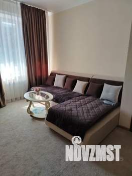 1-к квартира, посуточно, 44м2, 1/4 этаж