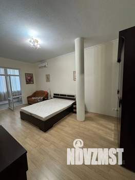 1-к квартира, посуточно, 50м2, 1/3 этаж