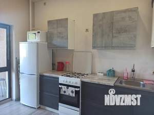 1-к квартира, посуточно, 38м2, 3/7 этаж