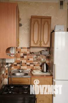 1-к квартира, посуточно, 48м2, 3/10 этаж