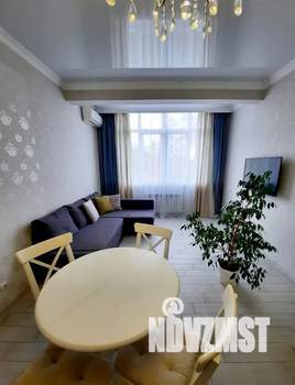 1-к квартира, посуточно, 56м2, 2/6 этаж