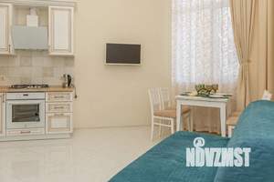 1-к квартира, посуточно, 49м2, 1/6 этаж