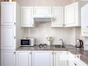 Студия квартира, посуточно, 32м2, 1/8 этаж