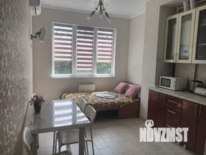 1-к квартира, посуточно, 42м2, 4/5 этаж