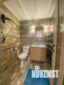 Студия квартира, посуточно, 35м2, 1/6 этаж