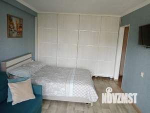 1-к квартира, посуточно, 40м2, 3/9 этаж