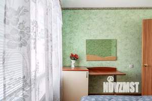 2-к квартира, посуточно, 48м2, 1/1 этаж