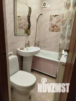 2-к квартира, посуточно, 42м2, 1/2 этаж